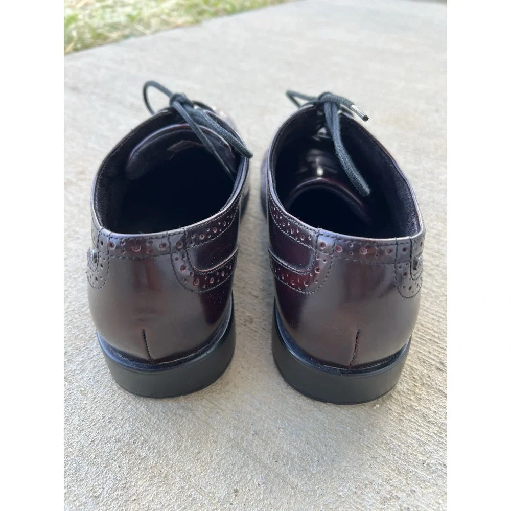 Rockport Dressports Men's Sz 8.5M Burgundy Leather Wingtip‎ Oxford